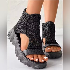 NWT summer sandals black with crochet details, back zipper, rubber sole